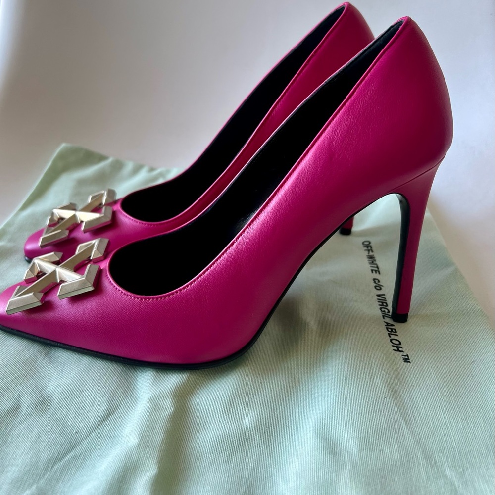 OFF - WHITE Arrow Pump - Picture 5 of 7